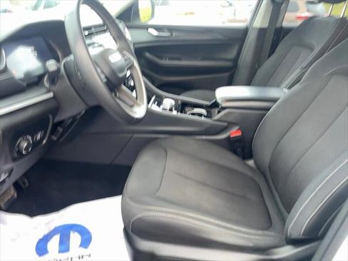 Certified 2023 Jeep Grand Cherokee L Laredo image 15