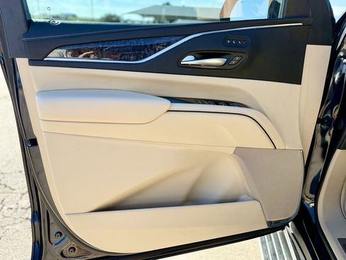 Used 2023 Cadillac Escalade ESV Premium Luxury w/ LPO, Radiant Package image 8