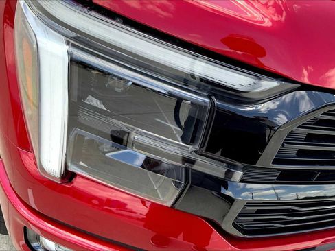 Used 2025 Ford F150 Platinum image 49