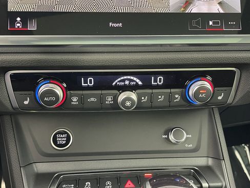 New 2025 Audi Q3 2.0T Premium Plus image 32