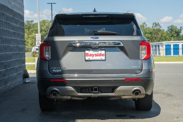 Used 2023 Ford Explorer Limited w/ Limited Technology Package AWD/4WD image 11