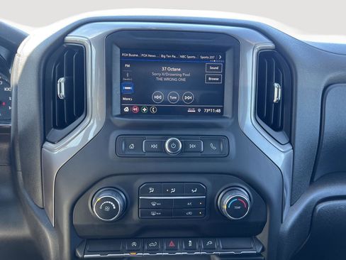 Used 2021 Chevrolet Silverado 1500 Custom image 31