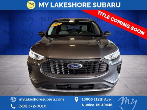Used 2023 Ford Escape Active AWD/4WD image 2