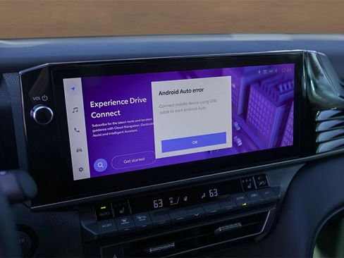 Used 2025 Toyota Camry XSE image 16