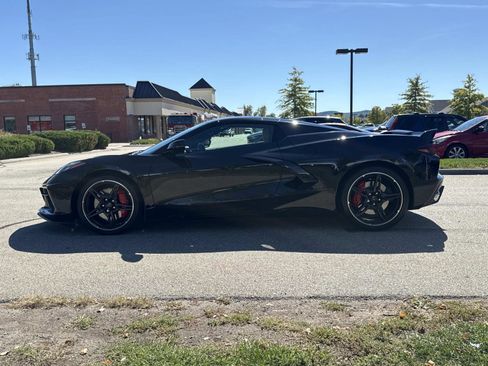 Used 2021 Chevrolet Corvette Stingray Preferred Conv w/ Z51 Performance Package image 8