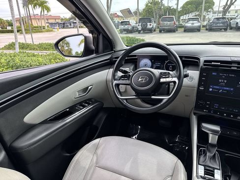 Used 2022 Hyundai Tucson SEL w/ Convenience + Premium Package FWD image 21