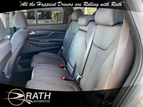 Used 2023 Hyundai Santa Fe SEL image 18