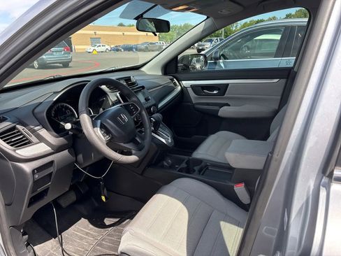 Used 2017 Honda CR-V LX image 7