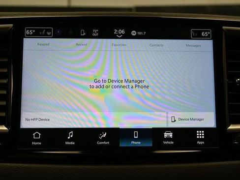Certified 2024 Chrysler Pacifica Touring-L FWD image 39