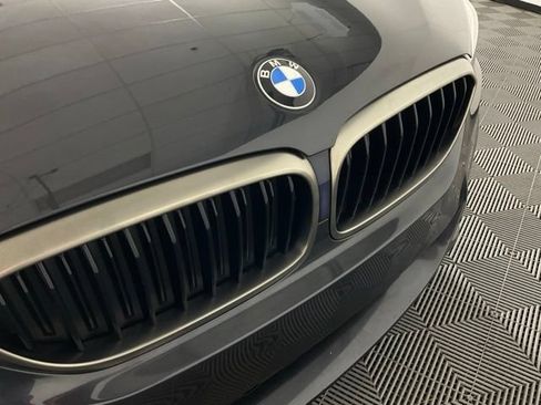 Used 2018 BMW M550i xDrive AWD/4WD image 9