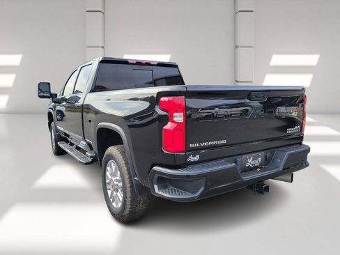 Used 2024 Chevrolet Silverado 2500 High Country image 5