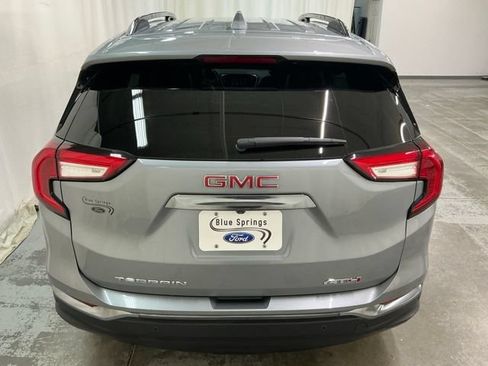 Used 2024 GMC Terrain AT4 w/ Tech Package AWD/4WD image 4