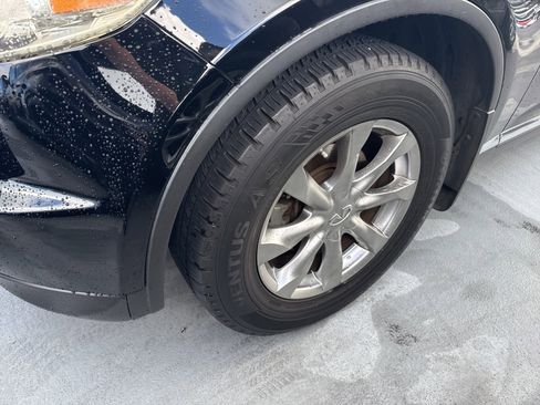 Used 2007 INFINITI FX35 Base image 3