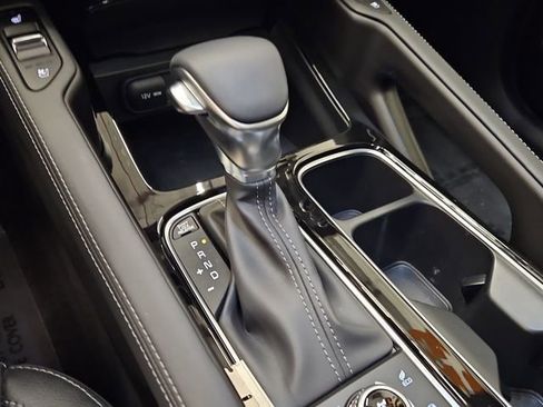 Used 2025 Kia Telluride EX X-Line image 23