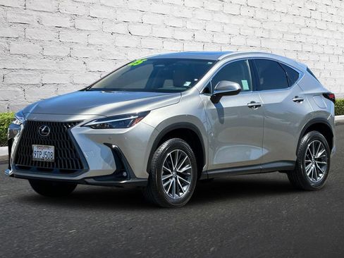 Used 2025 Lexus NX 250 FWD w/ Accessory Package (Z2) image 8