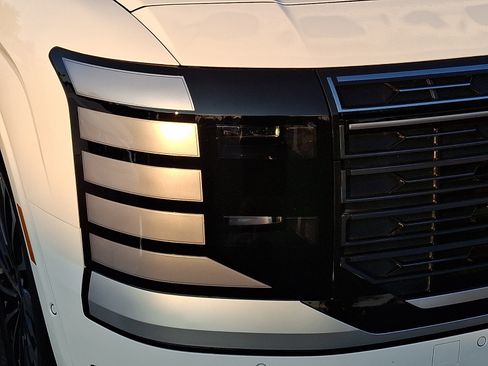 Used 2026 Hyundai Palisade Calligraphy FWD image 7