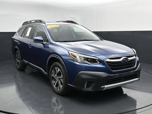 Used 2020 Subaru Outback Limited w/ Popular Package #2 AWD/4WD image 2