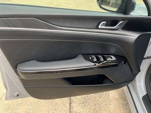 Used 2025 Kia K5 GT-Line FWD image 11