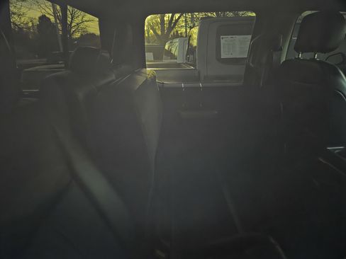 Used 2020 Ford F250 Lariat image 17