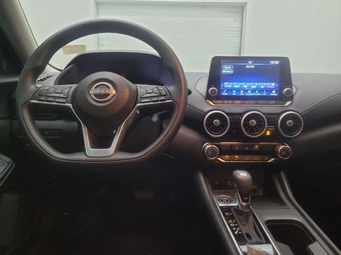 Used 2024 Nissan Sentra SV FWD image 22