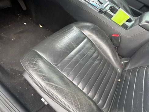 Used 2013 Dodge Challenger SXT RWD image 23