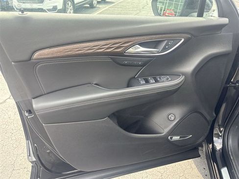 Used 2023 Buick Envision Avenir AWD/4WD image 22