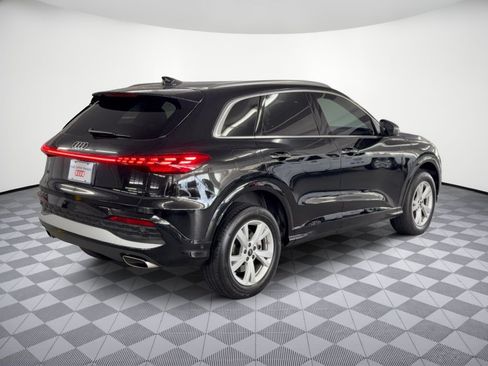 Used 2025 Audi Q5 Premium w/ Convenience Package AWD/4WD image 9