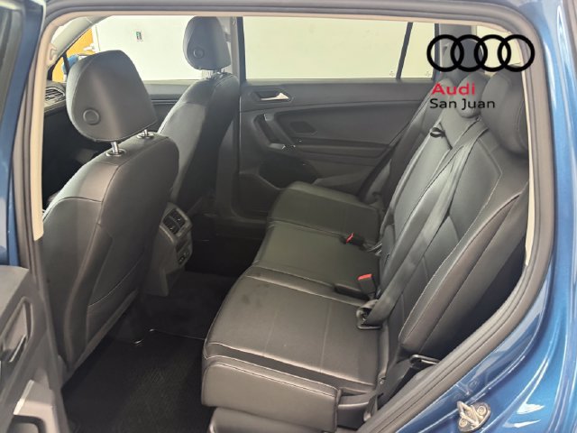 Used 2020 Volkswagen Tiguan SE AWD/4WD image 22