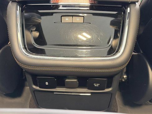 Used 2023 Lincoln Navigator Black Label AWD/4WD image 15