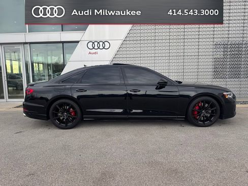 Used 2023 Audi S8 w/ S8 Executive Package image 2