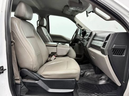 Used 2017 Ford F250 XL RWD image 14