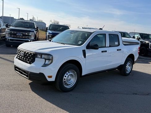 New 2026 Ford Maverick XL image 39