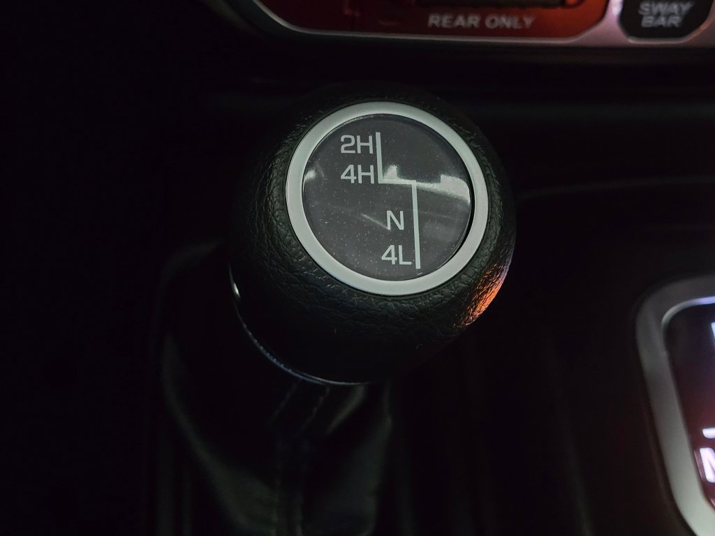 Used 2026 Jeep Gladiator Rubicon AWD/4WD image 47