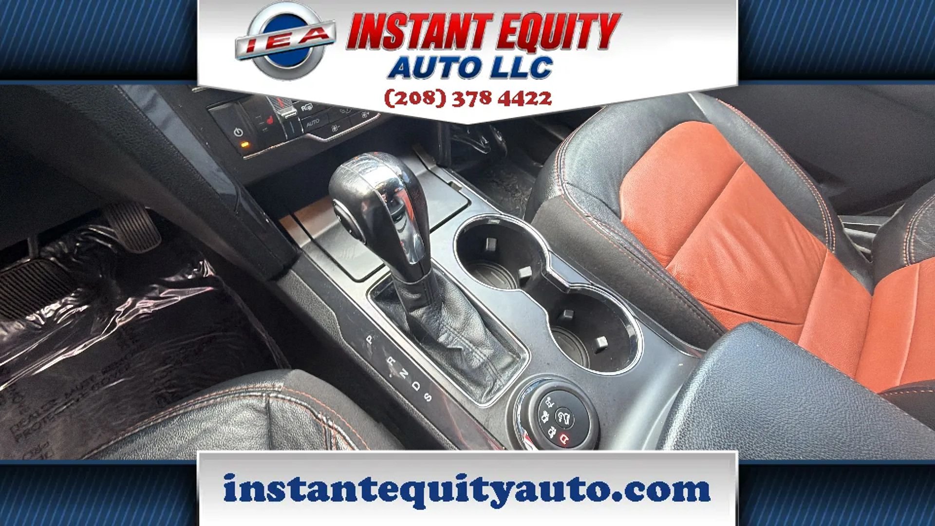 Used 2019 Ford Explorer XLT w/ Equipment Group 202A AWD/4WD image 6