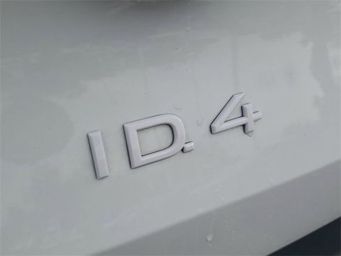 Certified 2024 Volkswagen ID.4 2WD image 6