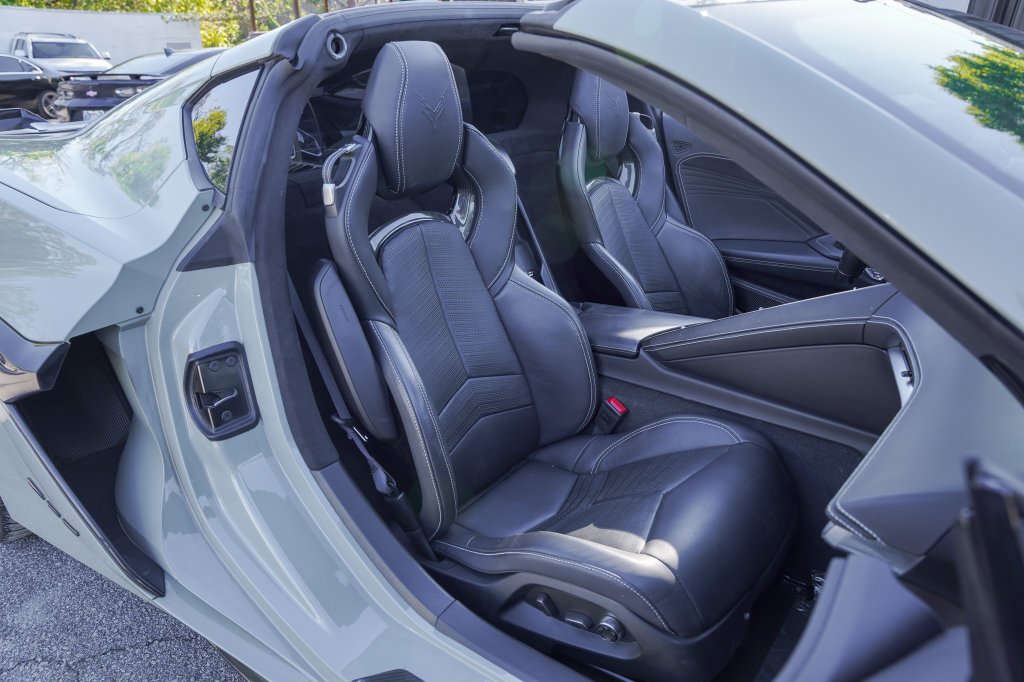 Used 2024 Chevrolet Corvette Z06 w/ Battery Protection Package RWD image 39