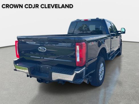Used 2025 Ford F250 XLT AWD/4WD image 16