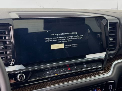 New 2026 GMC Sierra 1500 Elevation image 16