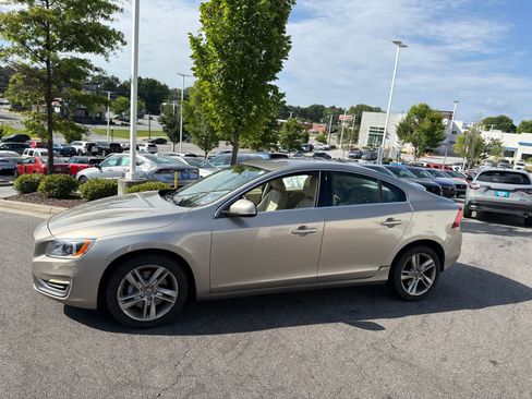 Used 2014 Volvo S60 T5 FWD image 7