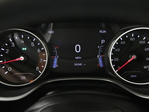 Used 2018 Jeep Compass Latitude w/ Popular Equipment Group image 8