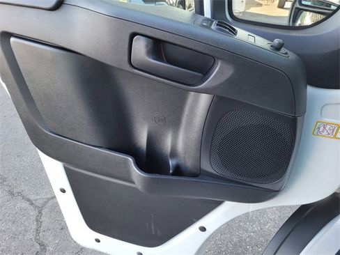 Used 2025 RAM ProMaster 1500 w/ Convenience Group image 15