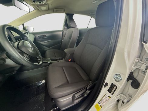 Used 2024 Toyota Corolla LE FWD image 21