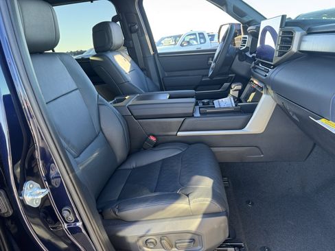 New 2026 Toyota Sequoia Platinum image 9