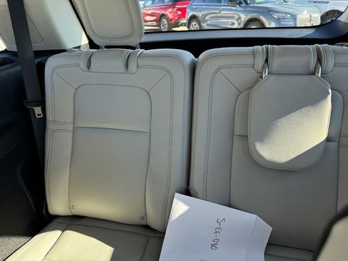 New 2025 Lincoln Aviator Reserve w/ Equipment Group 201A AWD/4WD image 13