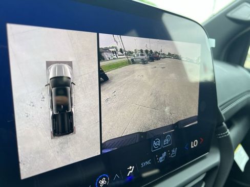 New 2025 Chevrolet Silverado EV LT image 15