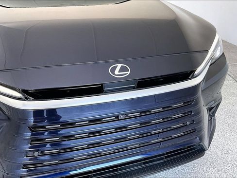 Used 2025 Lexus TX 350 AWD w/ Technology Package image 35