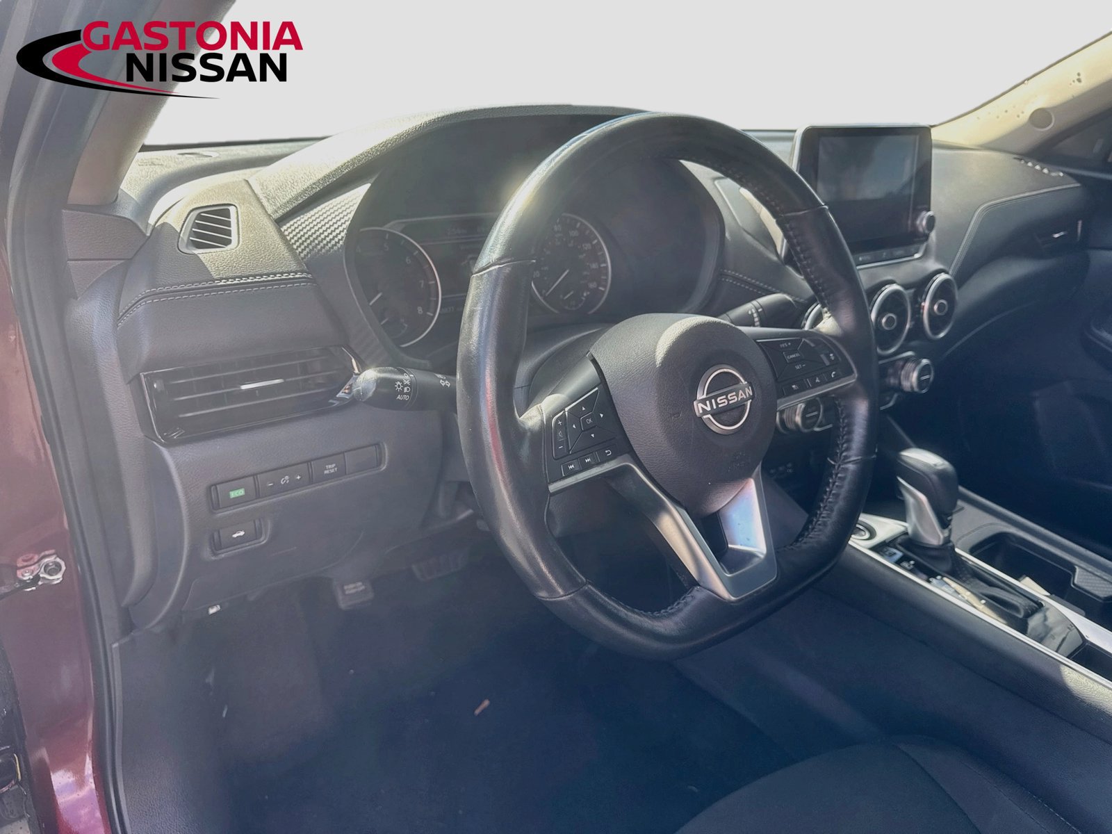 Used 2025 Nissan Sentra SV w/ All-Weather Package FWD image 11