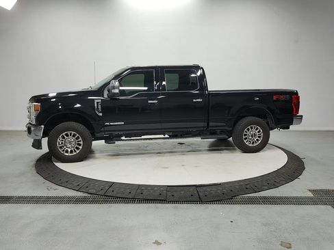 Used 2021 Ford F250 XLT w/ XLT Premium Package AWD/4WD image 5