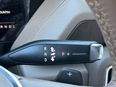 Used 2026 GMC Yukon Denali RWD image 22