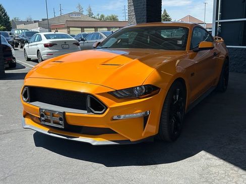 Used 2018 Ford Mustang GT RWD image 7